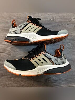 Nike Air Presto Men’s Shoes Black/Orange Halloween Spider 2021 DJ9568-00 Size 11